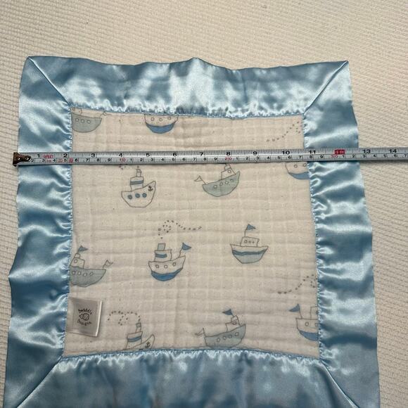 Swaddle Designs Lovey blue Satin boats 13.5" x 13.5" Blanket - Picture 5 of 6